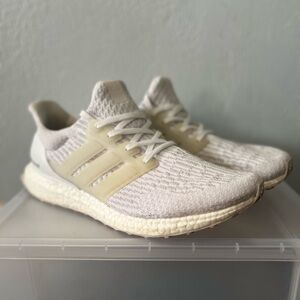 adidas Ultraboost sneakers Men’s Sz 11